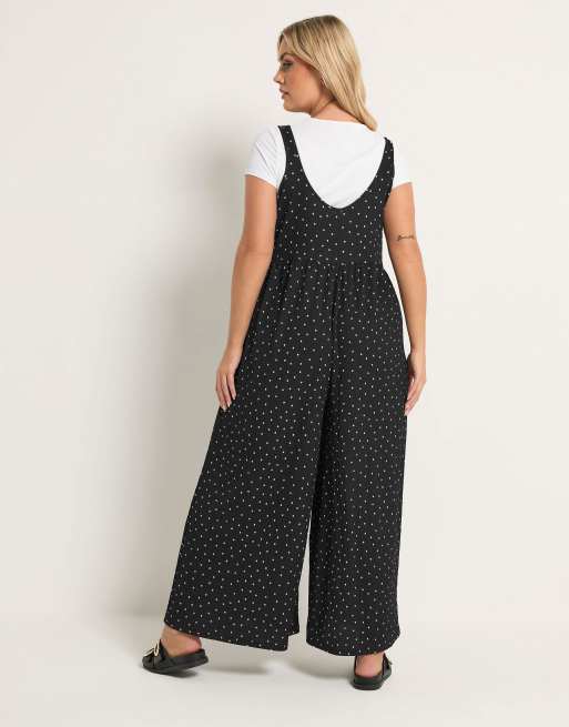 Yours Clothing Polka dot textured jumpsuit in black, 3 of 4