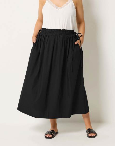 Yours Clothing Poplin midi skirt in black - view 1