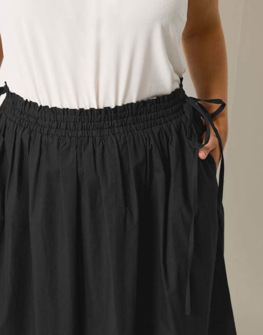 Yours Clothing Poplin midi skirt in black, 4 of 4
