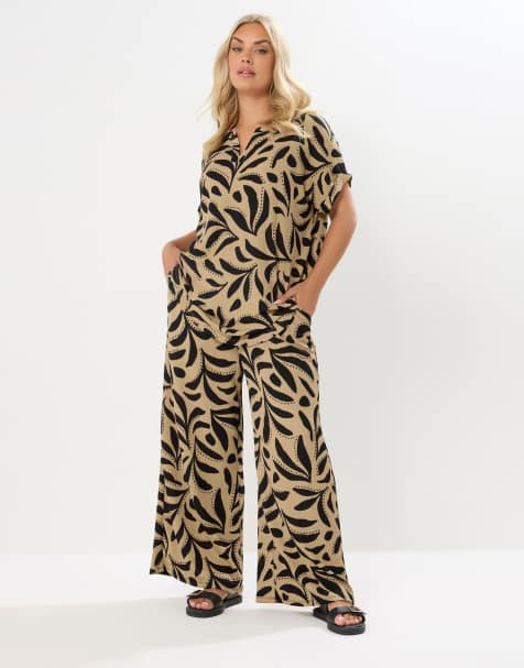 Yours Clothing Printed wide leg trousers in natural - view 1