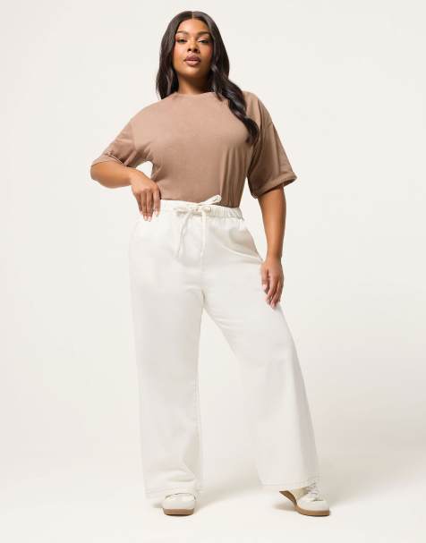 Yours Clothing Pull on wide leg jeans in natural - view 1