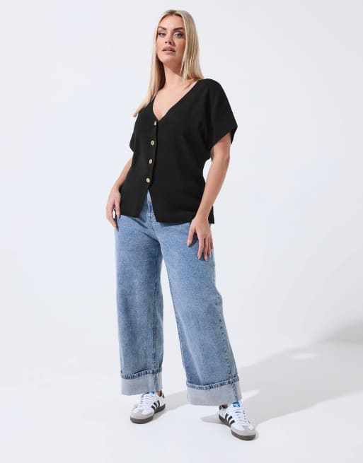 Yours Clothing Short sleeve knitted top in black, 2 of 4