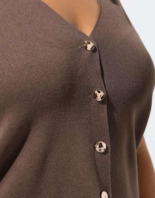 Yours Clothing Short sleeve knitted top in brown, 4 of 4