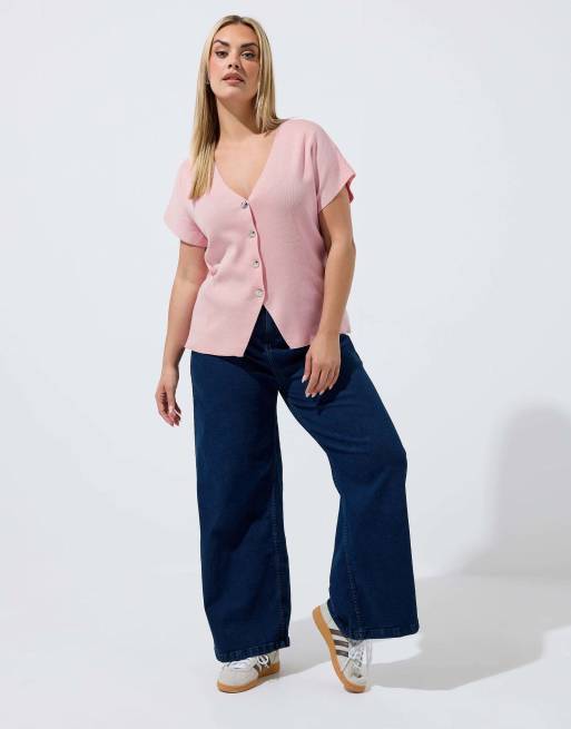 Yours Clothing Short sleeve knitted top in pink, 2 of 4