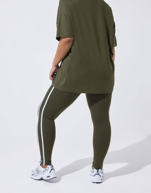 Yours Clothing Side stripe active leggings in green, 2 of 4