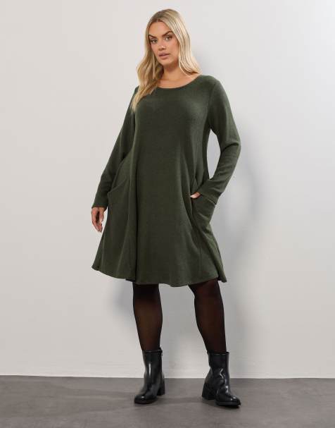 Yours Clothing Soft touch pocket dress in green