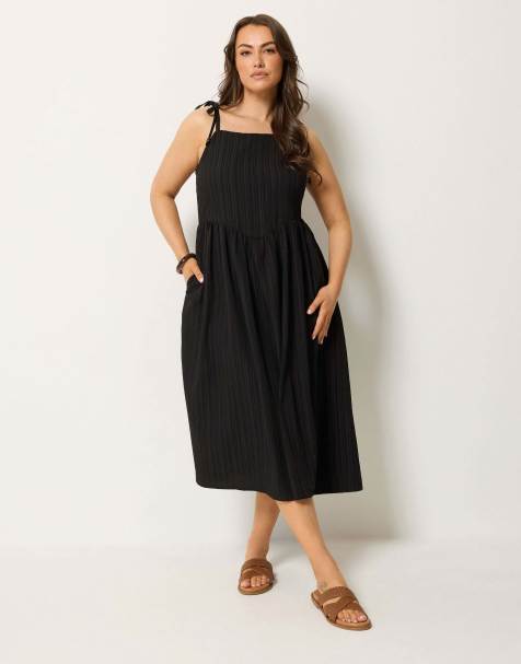 Yours Clothing Strappy midi dress in black - view 1