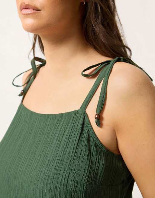 Yours Clothing Strappy midi dress in green, 4 of 4