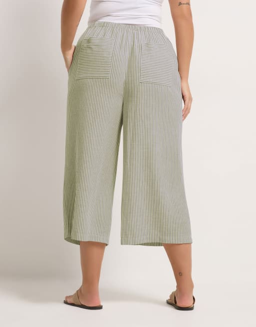 Yours Clothing Stripe linen look cropped trousers in natural, 4 of 4