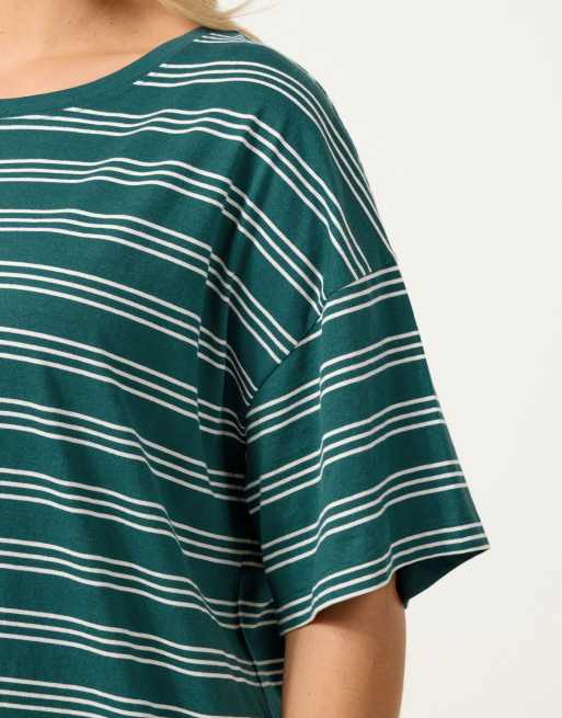 Yours Clothing Stripe relaxed t-shirt in green, 2 of 4