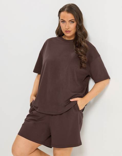 Yours Clothing Sweat t-shirt & short set in brown - view 1