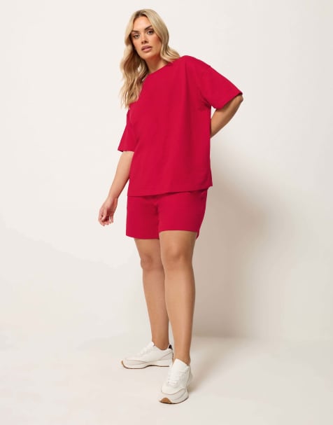 Yours Clothing Sweat t-shirt & short set in red - view 1