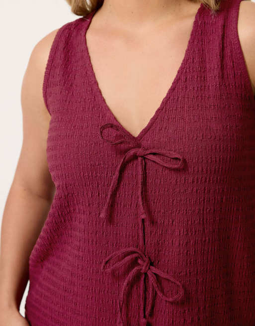 Yours Clothing Textured bow waistcoat in red, 4 of 4