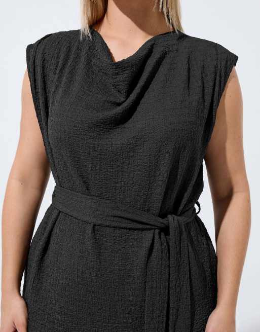 Yours Clothing Textured sleeveless top in black, 4 of 4