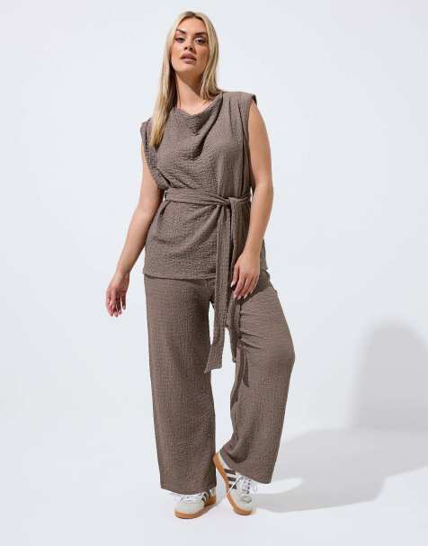 Yours Clothing Textured wide leg trousers in brown - view 1