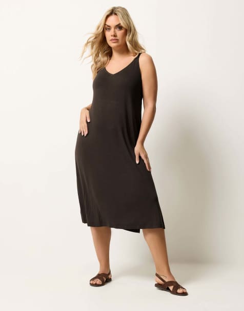 Yours Clothing Throw on midi dress in brown - view 1