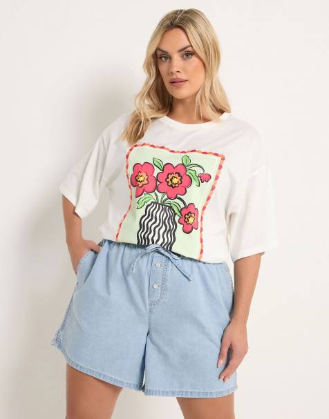 Yours Clothing Tie waist denim shorts in blue - view 1