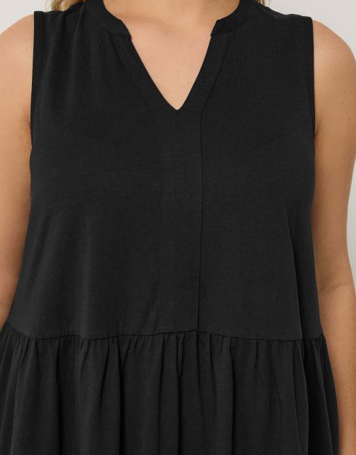 Yours Clothing Tiered vest top in black, 4 of 4