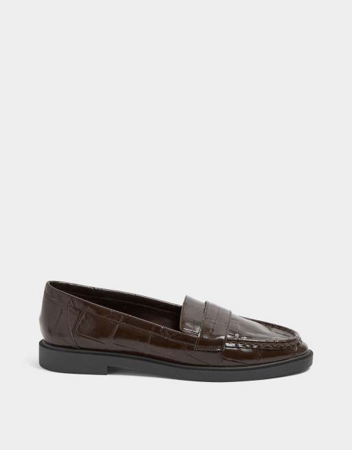Yours Clothing Wide fit croc embossed loafers in brown, 3 of 4