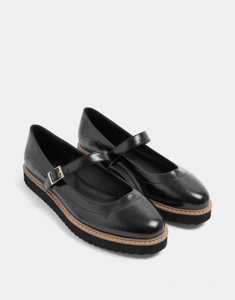 Yours Clothing Wide fit faux leather mary janes in black - view 1
