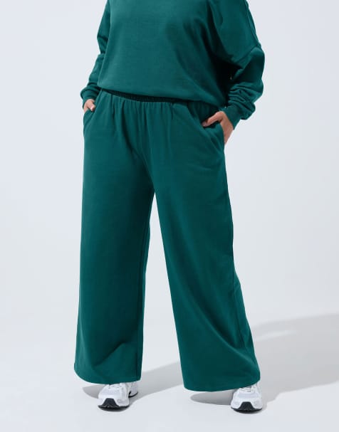 Yours Clothing Wide leg joggers in green - view 1