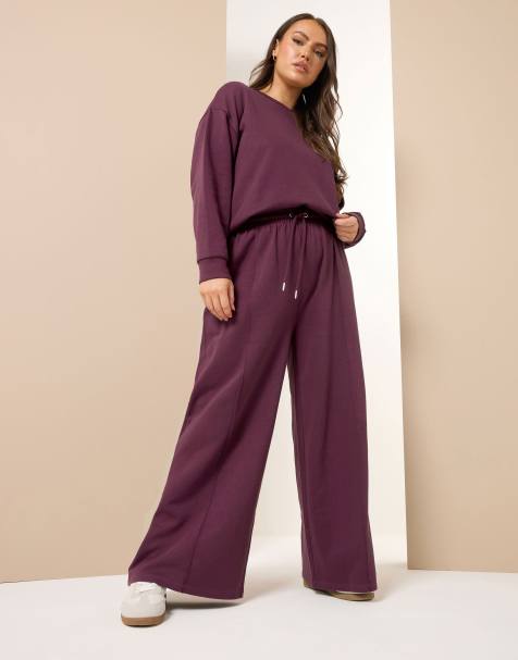 Yours Clothing Wide leg joggers in red - view 1