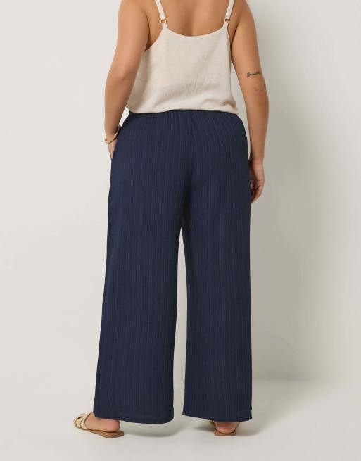Yours Clothing Wide leg textured trousers in blue, 3 of 4