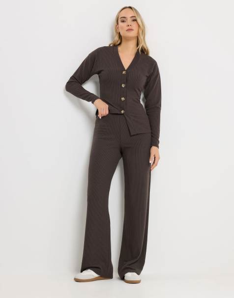 Yours Clothing Wide leg trousers in brown - view 1