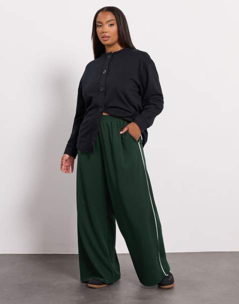 Yours Clothing Wide leg trousers in green - view 1