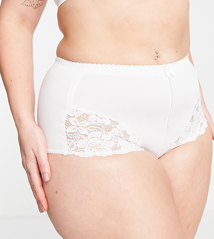 Yours lace highwaisted brief in white