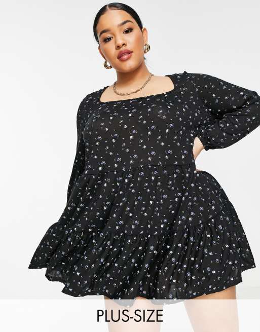 Yours – Langärmliges, gestuftes Hängerkleid in Schwarz mit Blümchenmuster