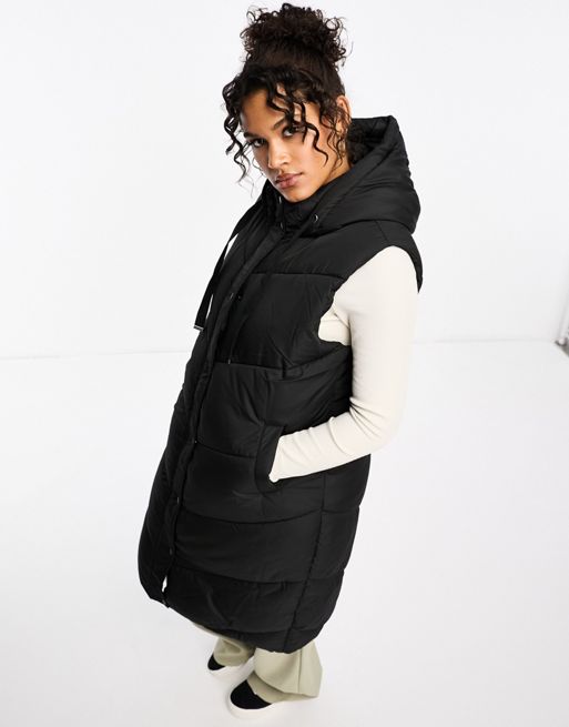 ASOS DESIGN longline puffer vest in black