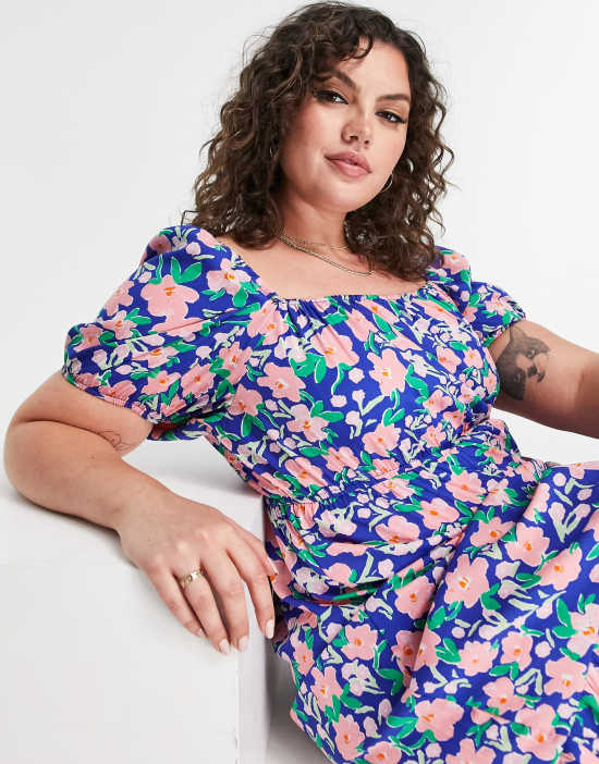 https://images.asos-media.com/products/yours-midi-dress-in-blue-floral/203250715-4?$n_550w$&wid=550&fit=constrain