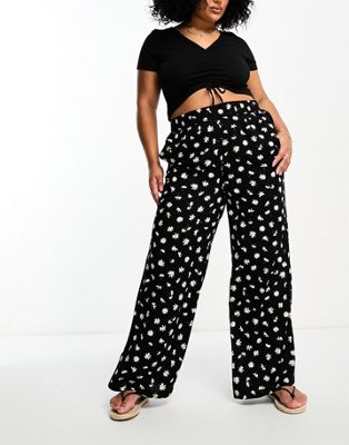 Yours wide leg trousers in black daisy floral - ASOS Price Checker
