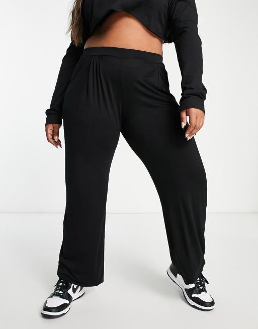 Yours pleated wide leg tailored pants in black, 3 of 4
