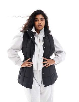 Yours Yours quilted gilet in black