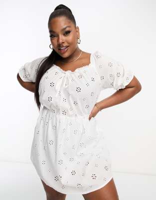 Yours Sweetheart Neck Tie Front Eyelet Top In White