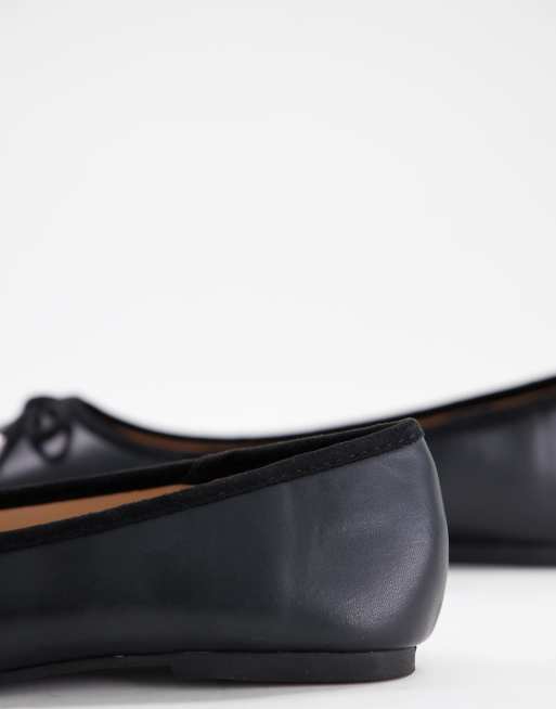 Yours wide fit ballerina shoe in black, 2 of 4