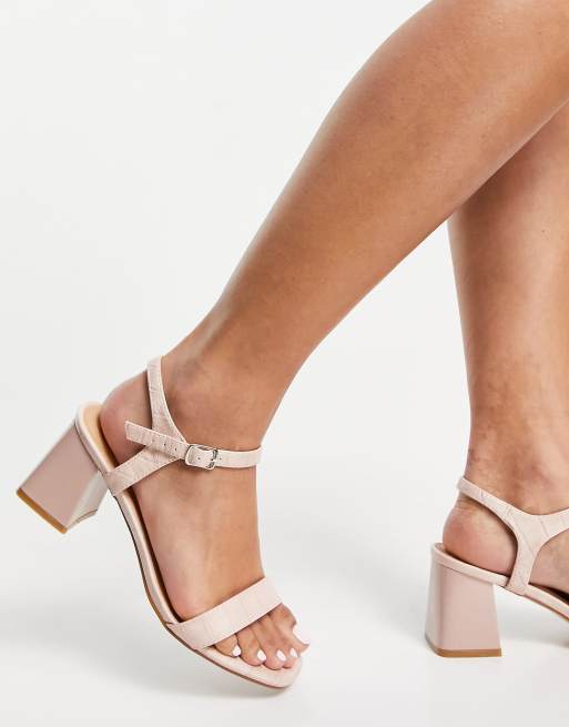 Yours WIDE FIT low heeled sandals in blush ASOS