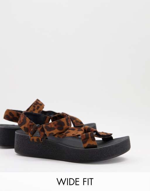 Leopard hot sale flatform sandals