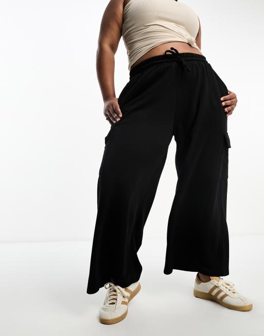 YOURS Plus Size Black Cargo Joggers