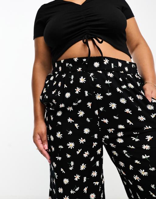 Yours wide leg pants in black daisy floral