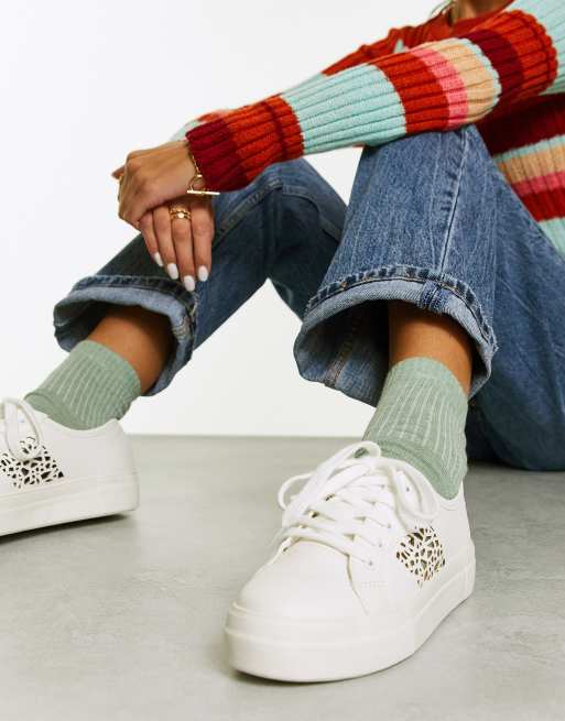 Zapatillas blancas best sale con diseño