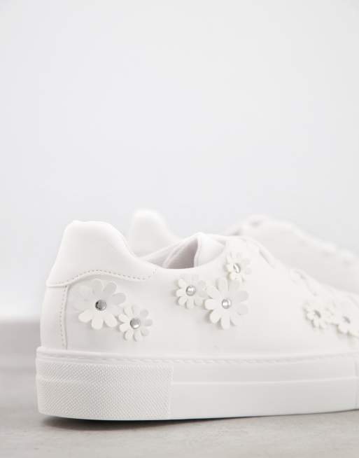 Zapatillas blancas con flores new arrivals