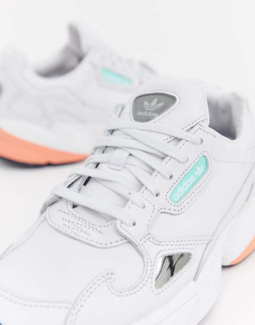 Zapatillas adidas falcon discount blancas