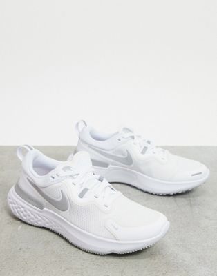 Zapatillas blancas React Miler de Nike Running | ASOS