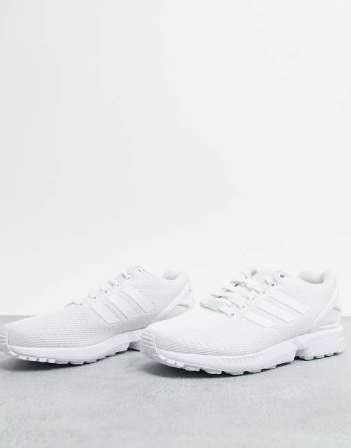 esta ahí Fuera de plazo Tigre Zapatillas blancas ZX Flux de adidas Originals | ASOS