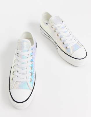 converse brillantes plateadas