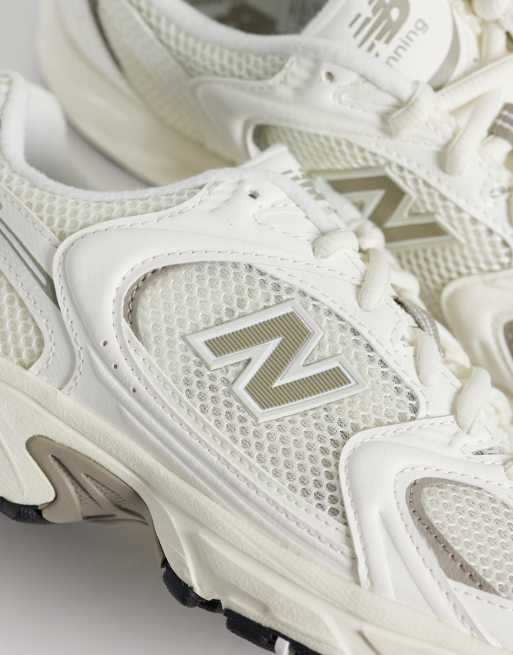 Zapatillas color hueso 530 de New Balance, 3 de 5