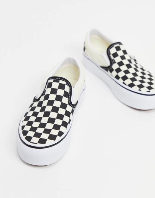 Zapatillas de cuadros dameros blancos y negros con plataforma sin cierres de Vans ASOS